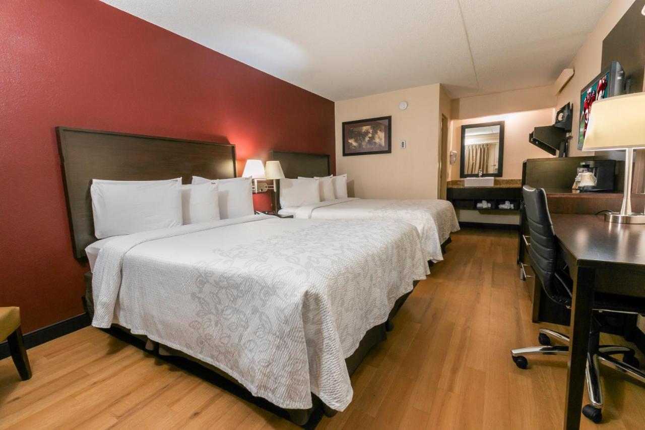 Red Roof Inn Plus+ Baltimore North - Timonium Bagian luar foto