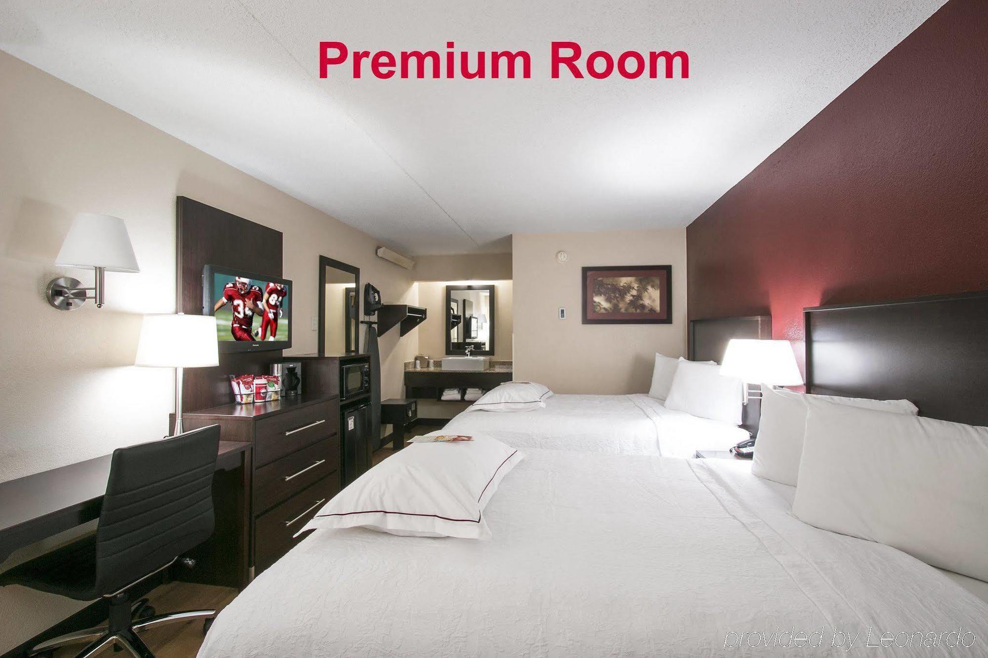 Red Roof Inn Plus+ Baltimore North - Timonium Bagian luar foto